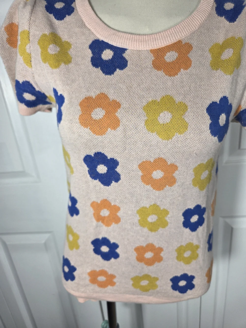 Modcloth cheerful lightweight